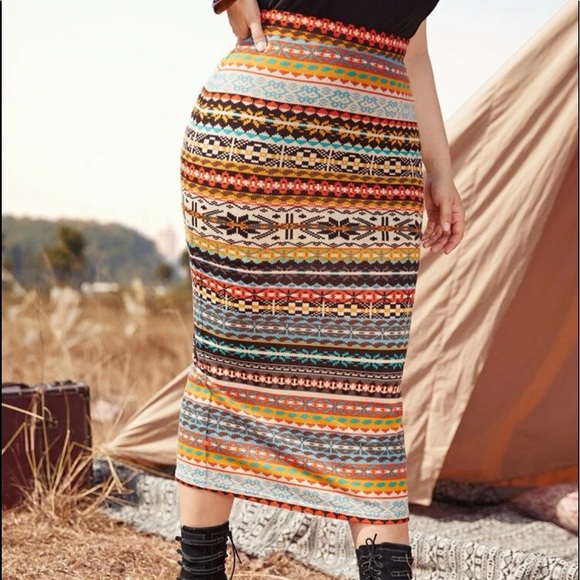Boho Plus Size Aztec Geo Print High Waist Pencil Fitted Skirt - Picture 4 of 7